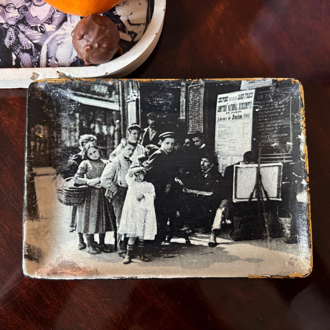 Paris Scandal Rectangular Tray