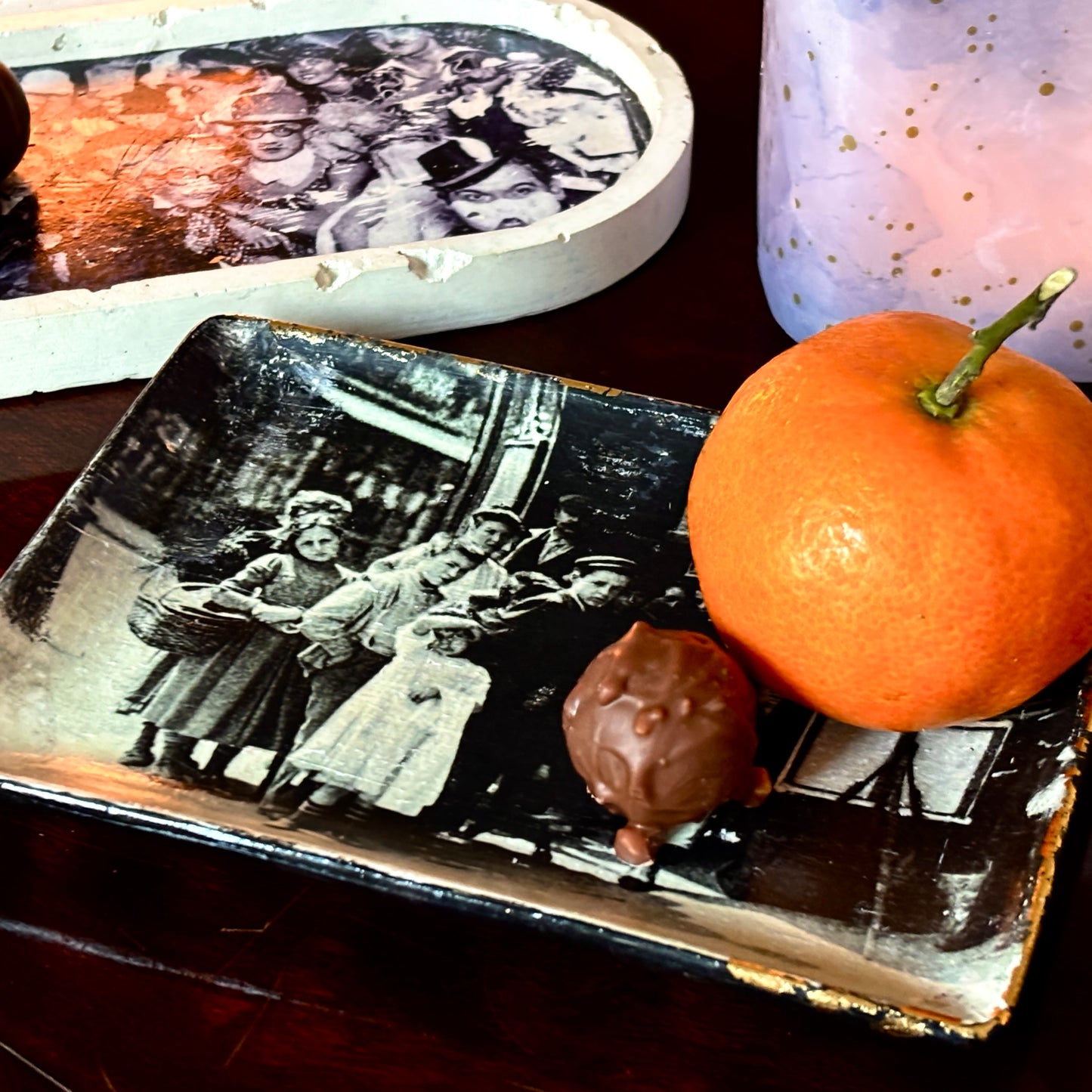 Paris Scandal Rectangular Tray