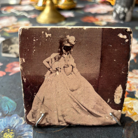 Single Tile Decoration