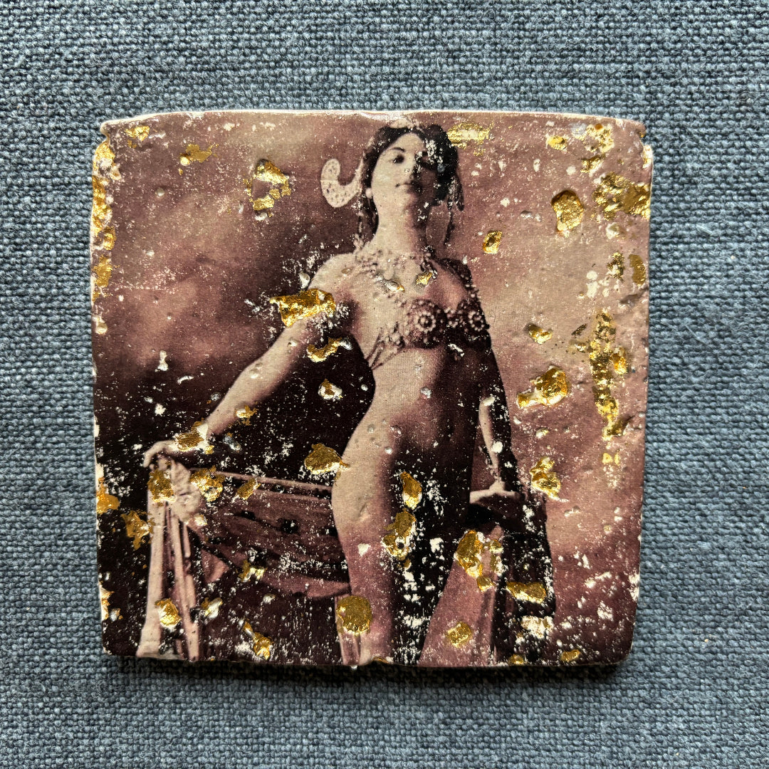 Single Tile Decoration