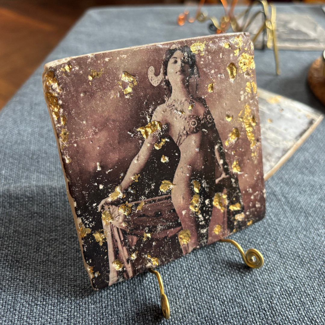 Single Tile Decoration