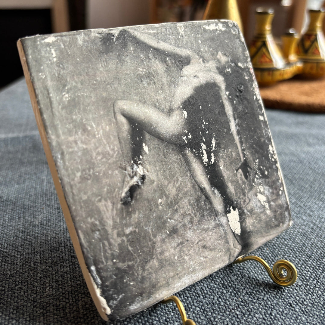 Single Tile Decoration