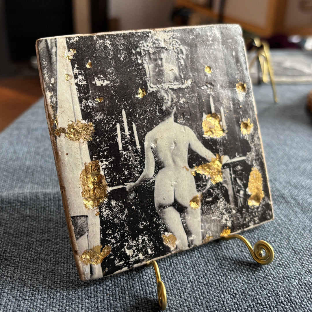 Single Tile Decoration